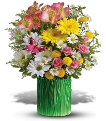 Grass is Greener Bouquet from Backstage Florist in Richardson, Texas